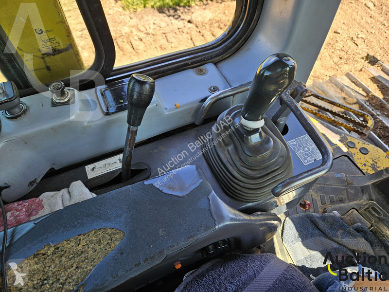 بلدوزر Komatsu