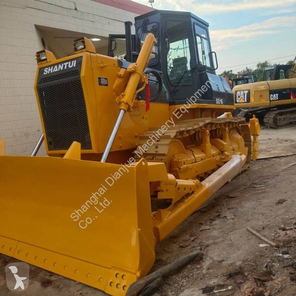 Bulldozer Shantui +86 18817734137