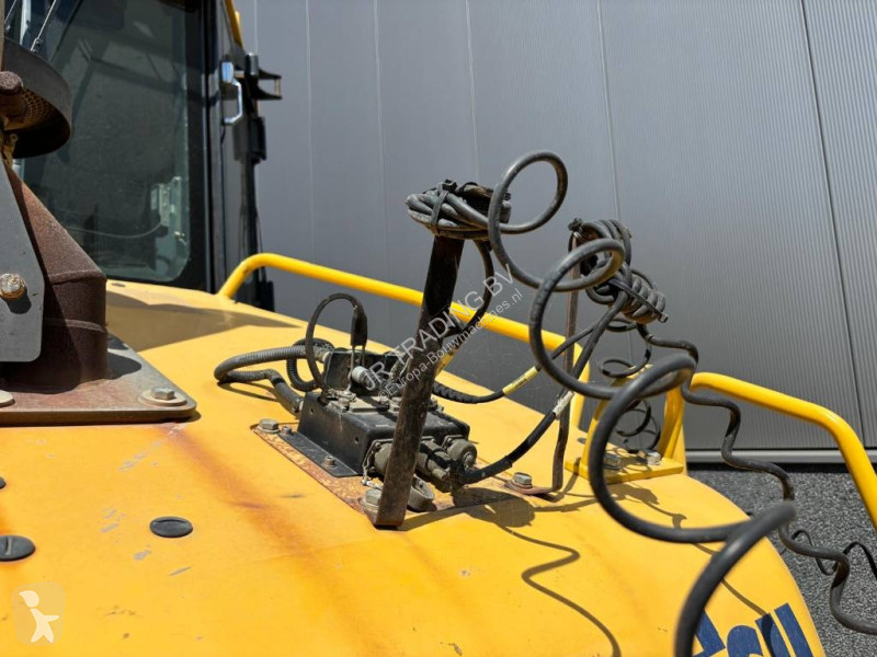 بلدوزر Komatsu EX23 (GPS Prepared)