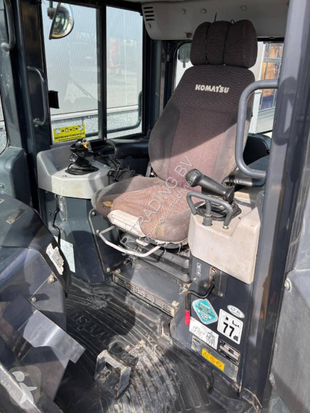 بلدوزر Komatsu D37 PX23