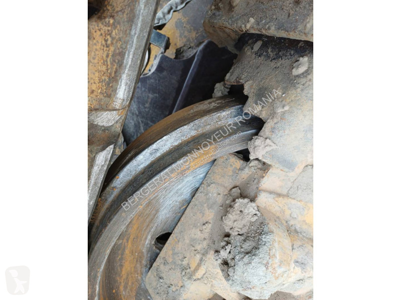 بلدوزر Komatsu D61PX-24