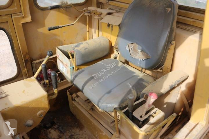بلدوزر Caterpillar Ripper