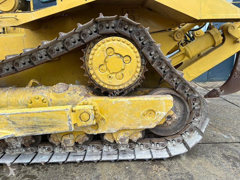 Bulldozer Caterpillar - Single shank ripper