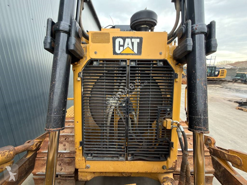 Buldozér Caterpillar - CE