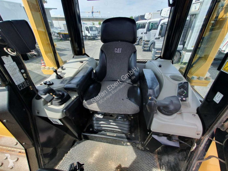 Bulldozer Caterpillar D6N / 8.524h /...