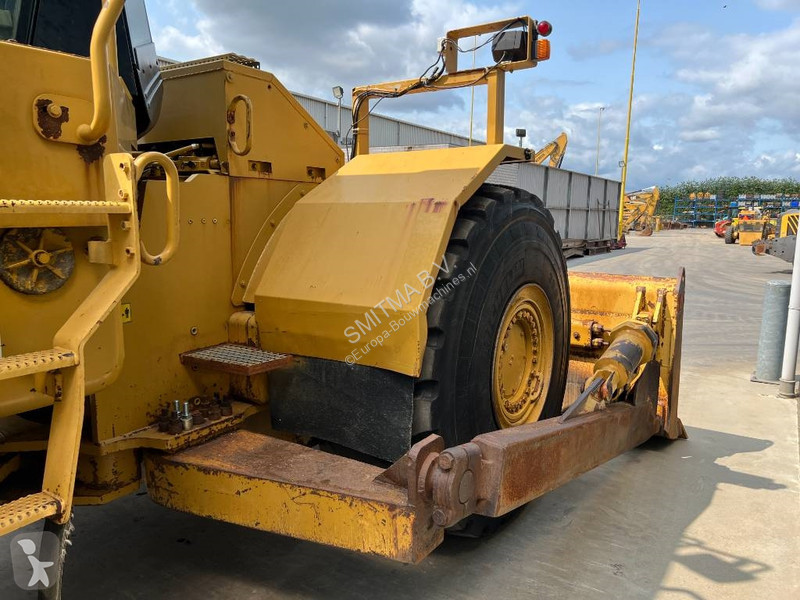بلدوزر Caterpillar