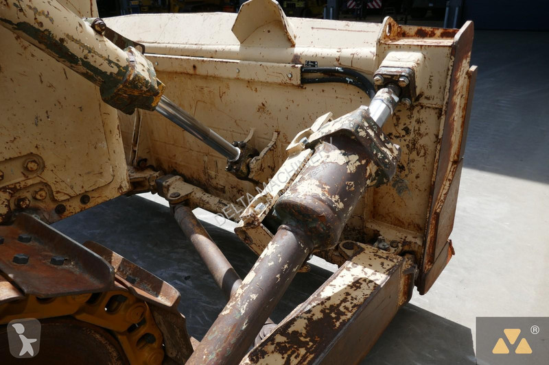 Bulldozer Caterpillar Ex-army