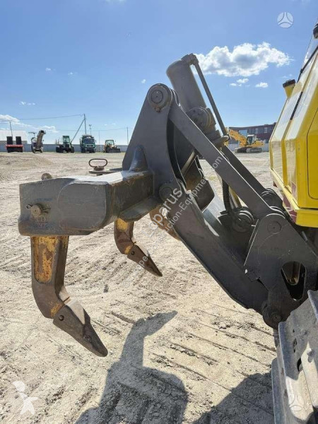 Buldozer New Holland D150C Ripper