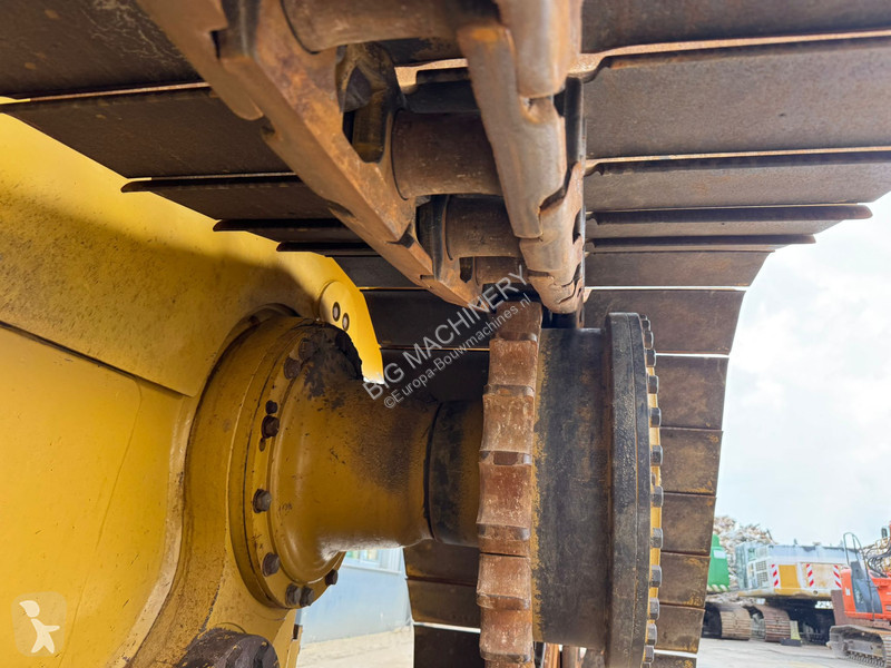 Bulldozer Caterpillar D6T