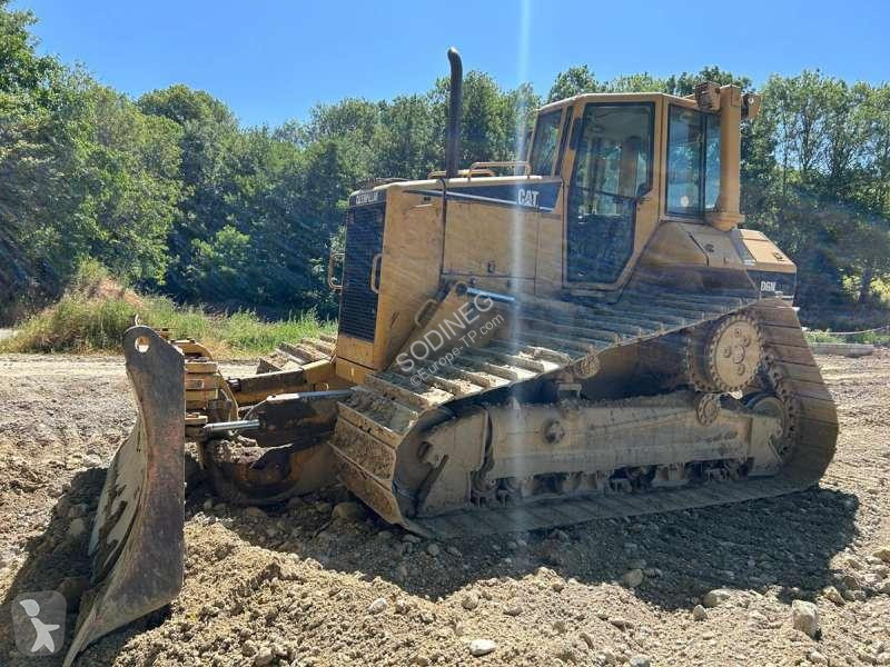 بلدوزر Caterpillar D6N