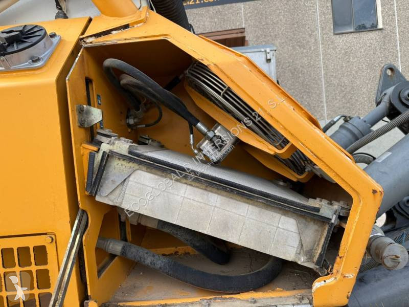 Bulldozer Liebherr PR 746 L