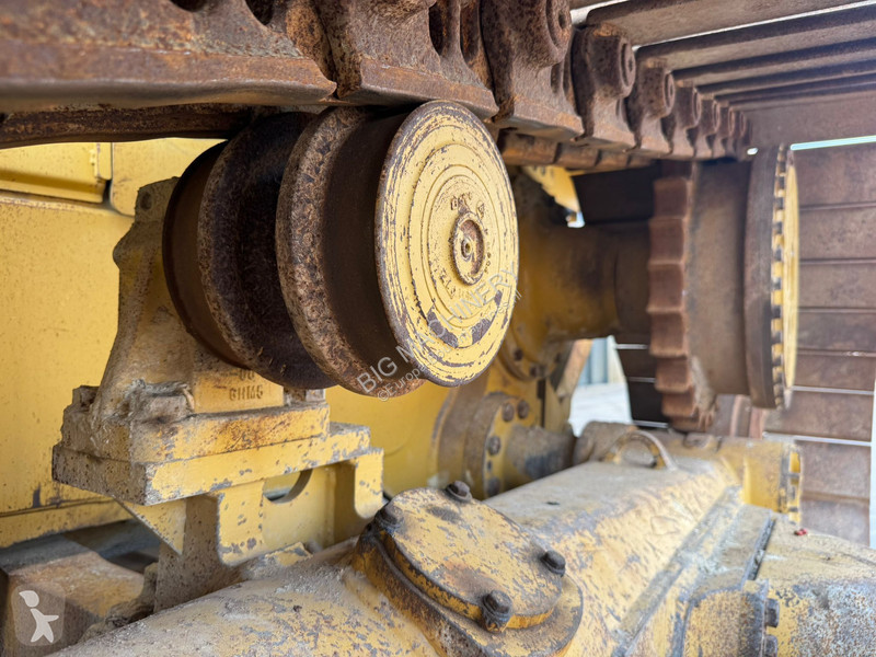 Bulldozer Caterpillar D6T