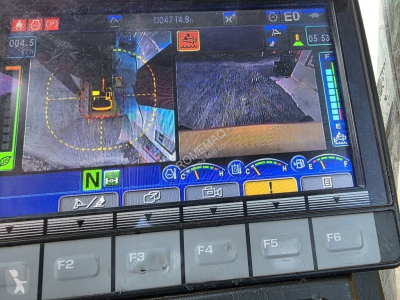 بلدوزر Komatsu PW 148-11