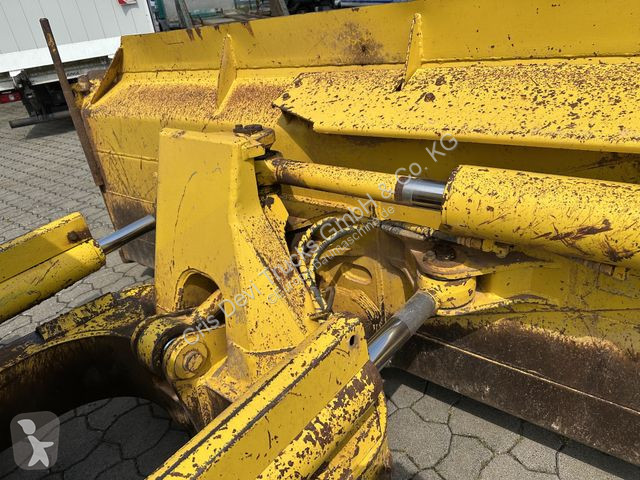 Bulldozer Komatsu Planier Raupe / 6-Wege Schild
