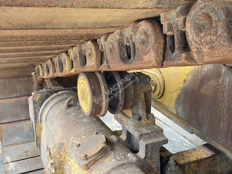 Buldozer Caterpillar D6T