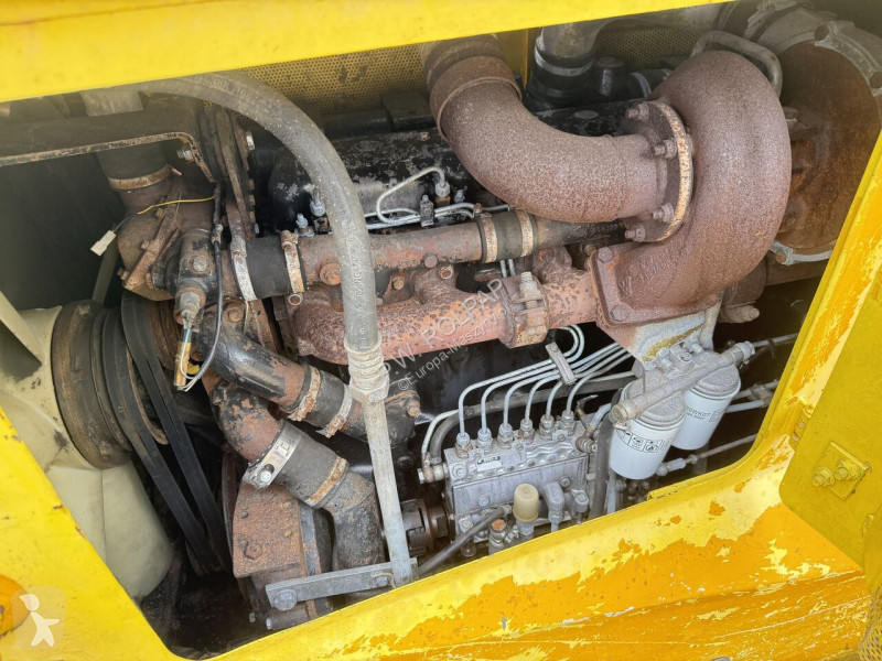 Bulldozer Hanomag D680E
