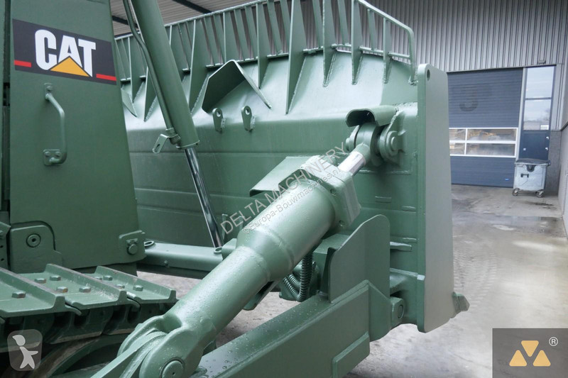 Бульдозер Caterpillar Ex-army