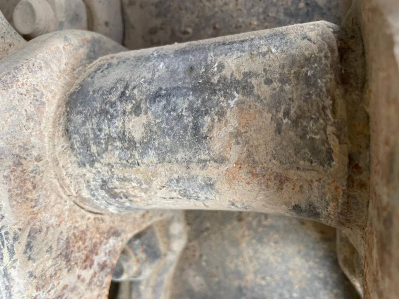 بلدوزر Komatsu PX15 E0