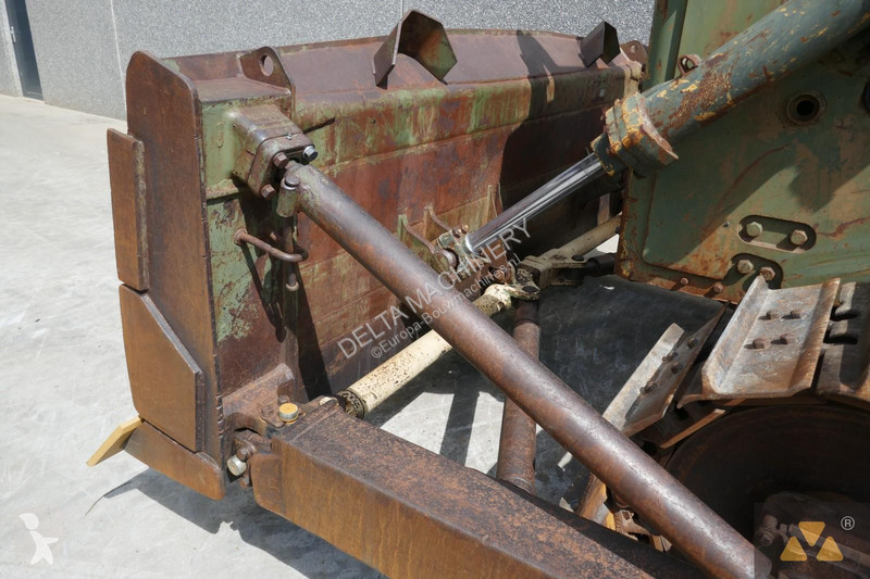 Buldozér Caterpillar Ex-army