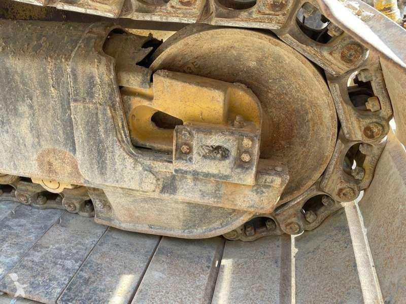 بلدوزر Komatsu