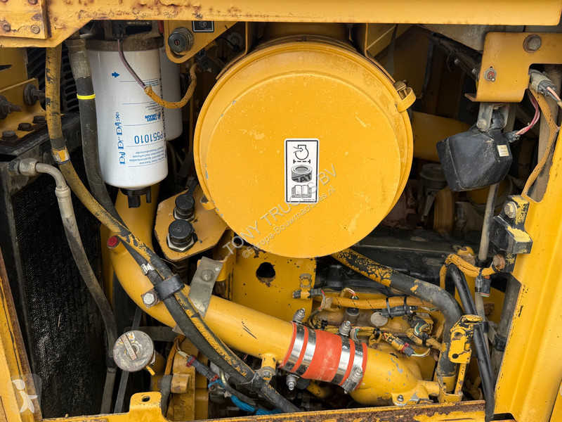 Buldozer Caterpillar D6 R XL Serie III...
