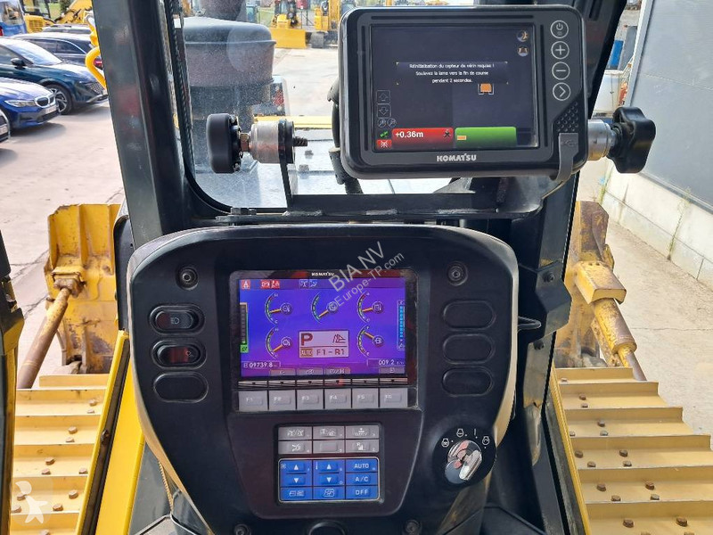 Buldózer Komatsu D65PXI18