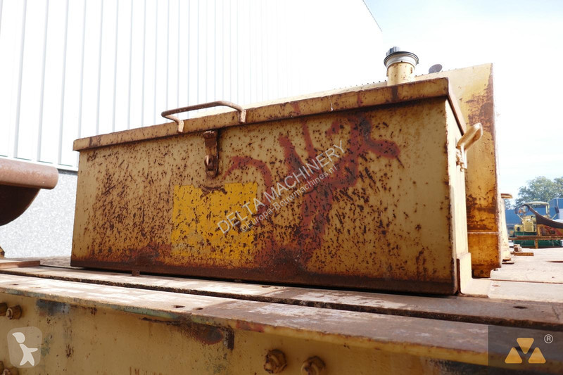 بلدوزر Caterpillar Pipe carrier