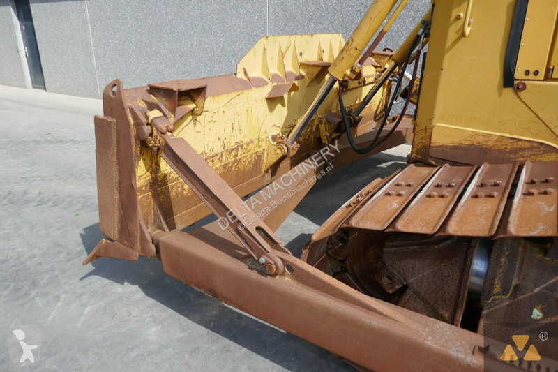 Bulldozer Caterpillar D6T