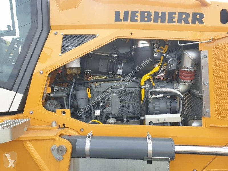 Bulldozer Liebherr PR 726 05 LGP
