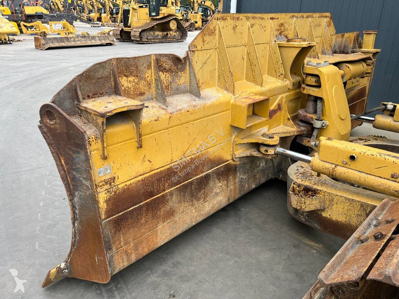 Buldozér Caterpillar D6N