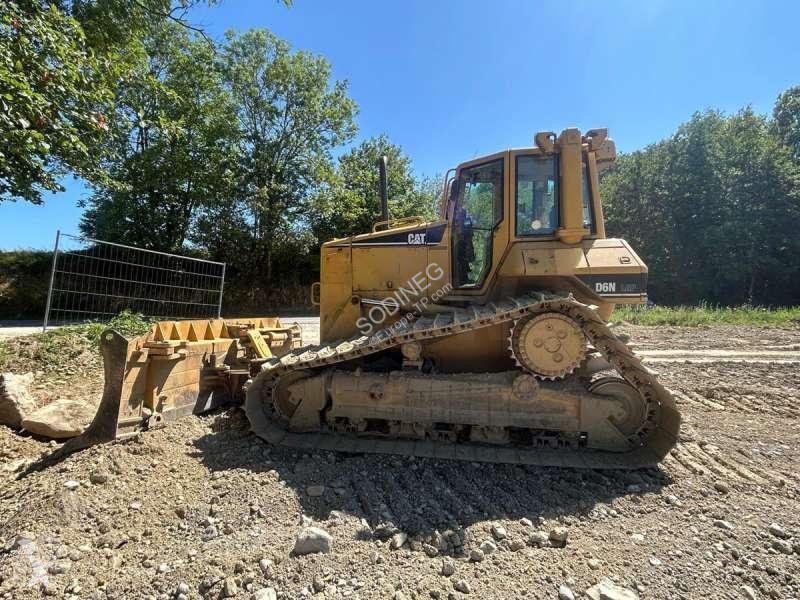 بلدوزر Caterpillar D6N
