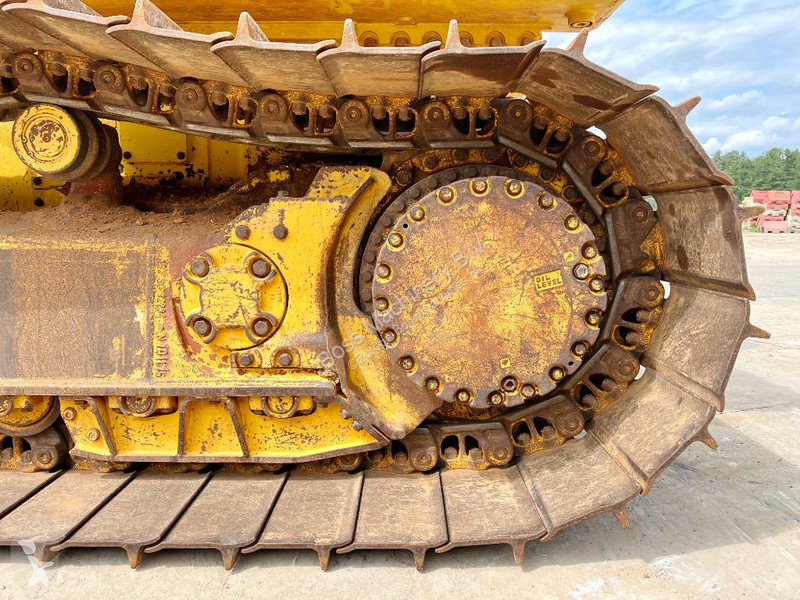 بلدوزر Komatsu i-24 - EPA Certified / Good...