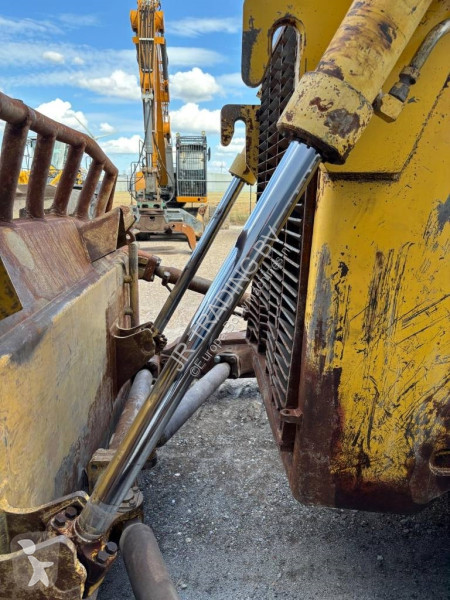 Bulldozer Komatsu AX-6 (c/w REMOTE CONTROL)
