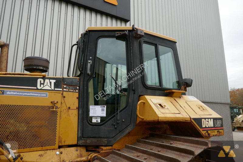 Bulldozer Caterpillar D6M