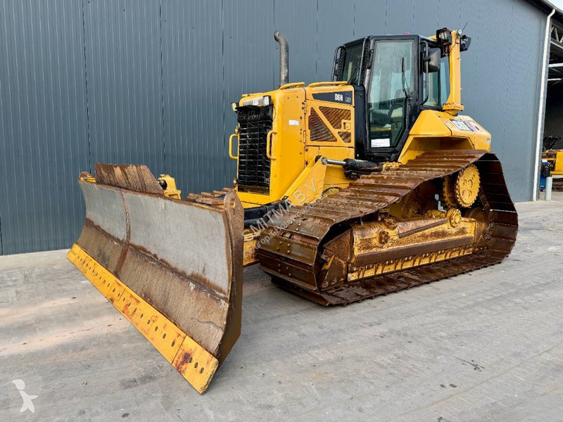 بلدوزر Caterpillar D6N