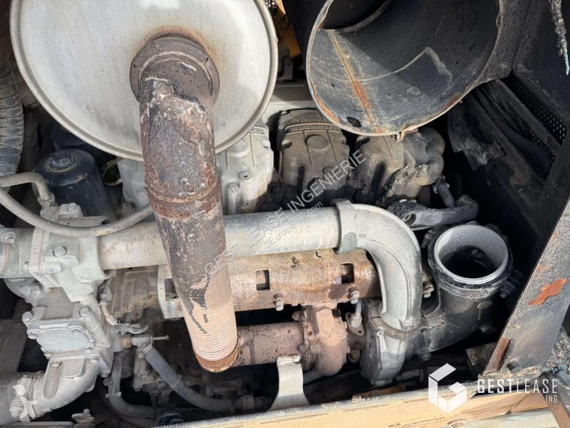بلدوزر Liebherr PR724