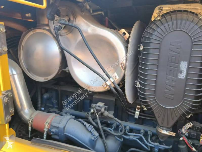 Buldozer Shantui SD17G