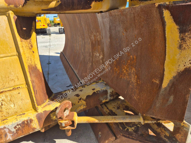 Buldozer Caterpillar