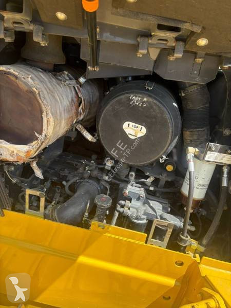 بلدوزر Komatsu
