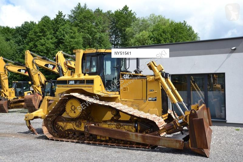 Buldozér Caterpillar D6R