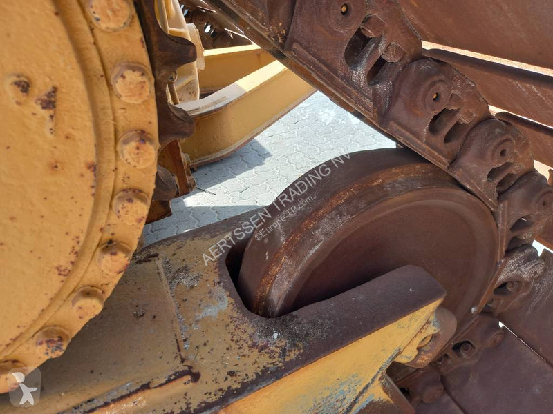 Bulldozer Caterpillar D6R (Abu Dhabi)