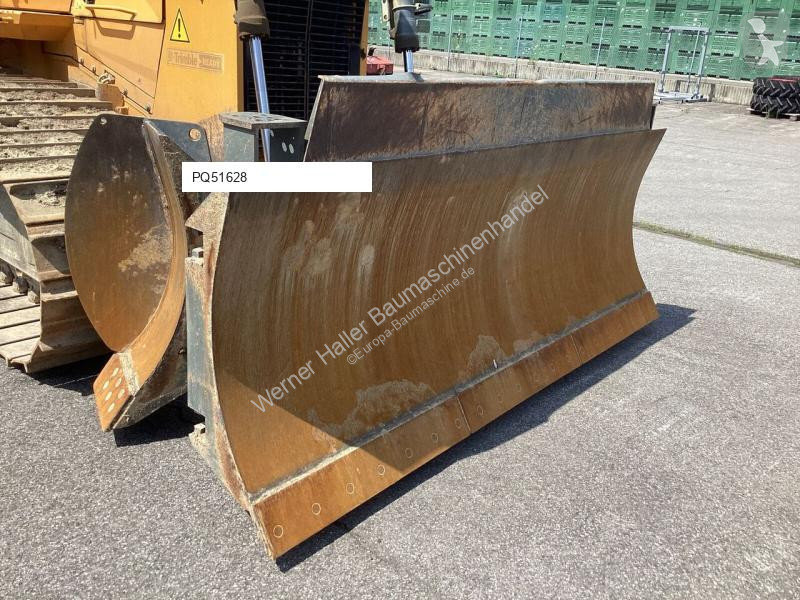 بلدوزر Liebherr PR724