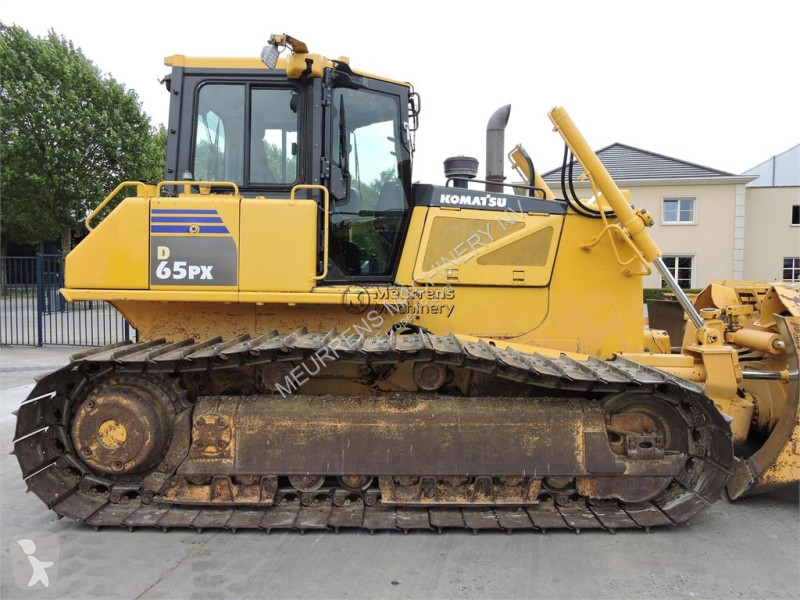 Buldozér Komatsu D65 PX ripper available