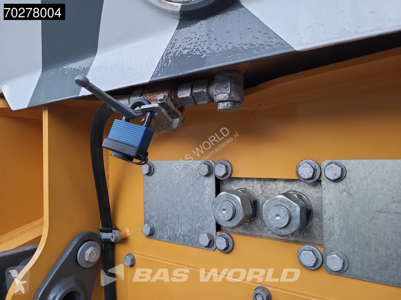 Bulldozer Liebherr 726 LGP RIPPER VALVE