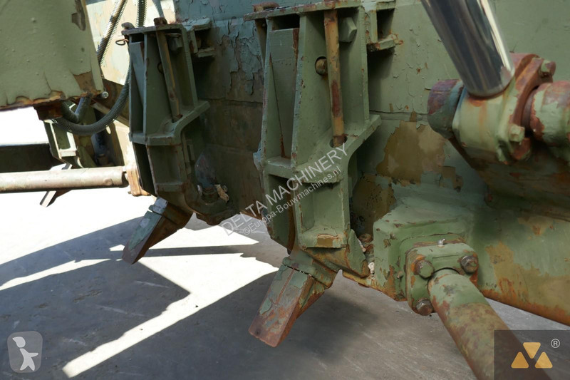 Bulldozer Caterpillar Ex-army