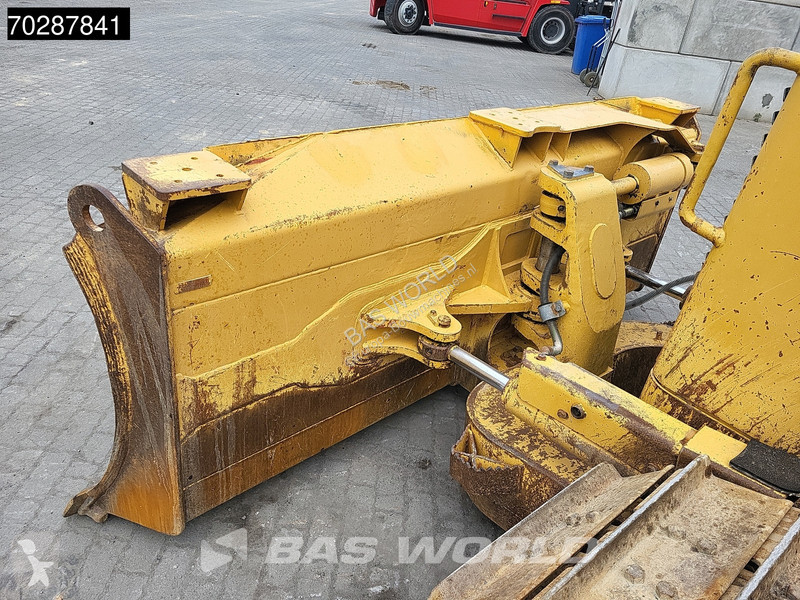 Buldozer Caterpillar D6  RIPPER