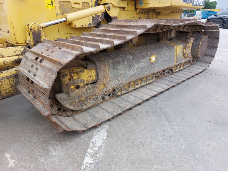بلدوزر Komatsu PXi-23