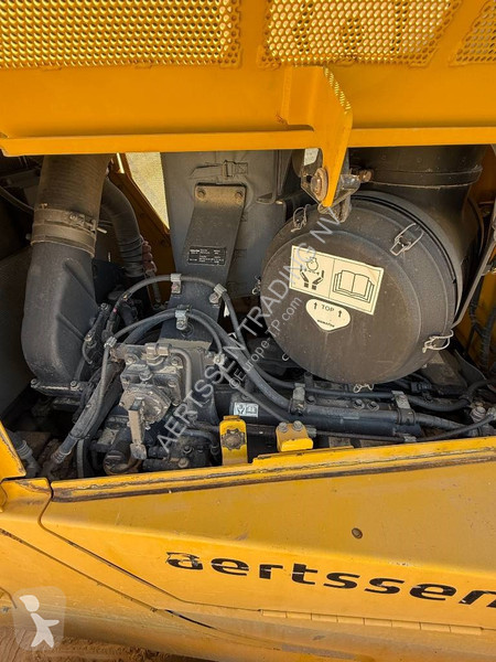 Bulldozer Komatsu D155A-6R (4 pieces available...