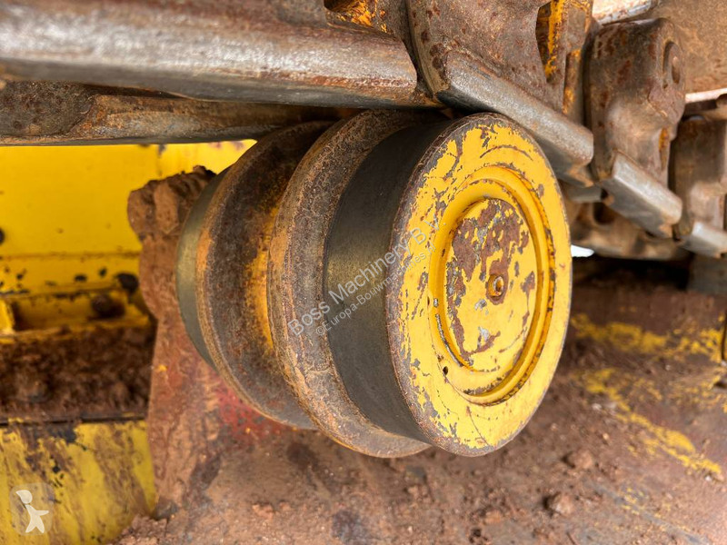 بلدوزر Komatsu i-24 - EPA Certified / Good...