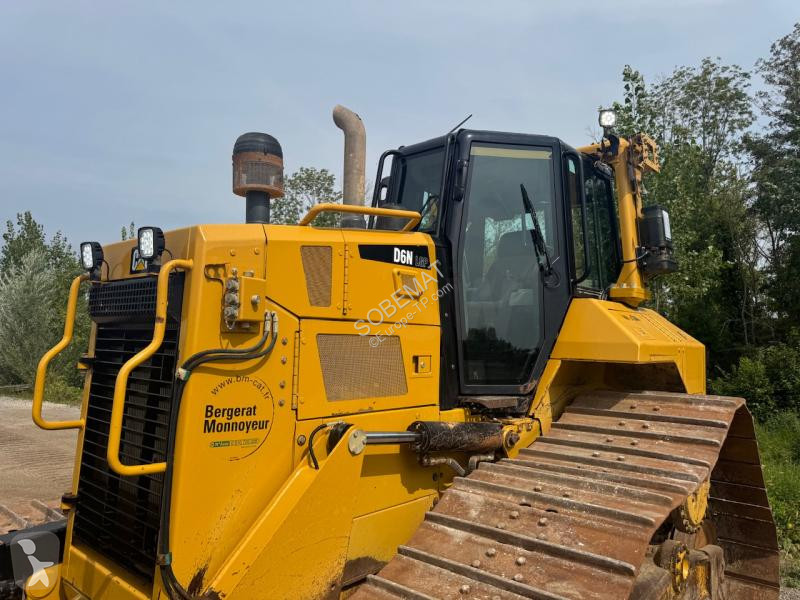بلدوزر Caterpillar D6N